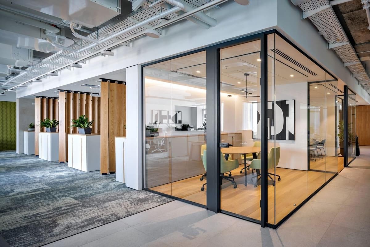 Commercial Glass Applications
