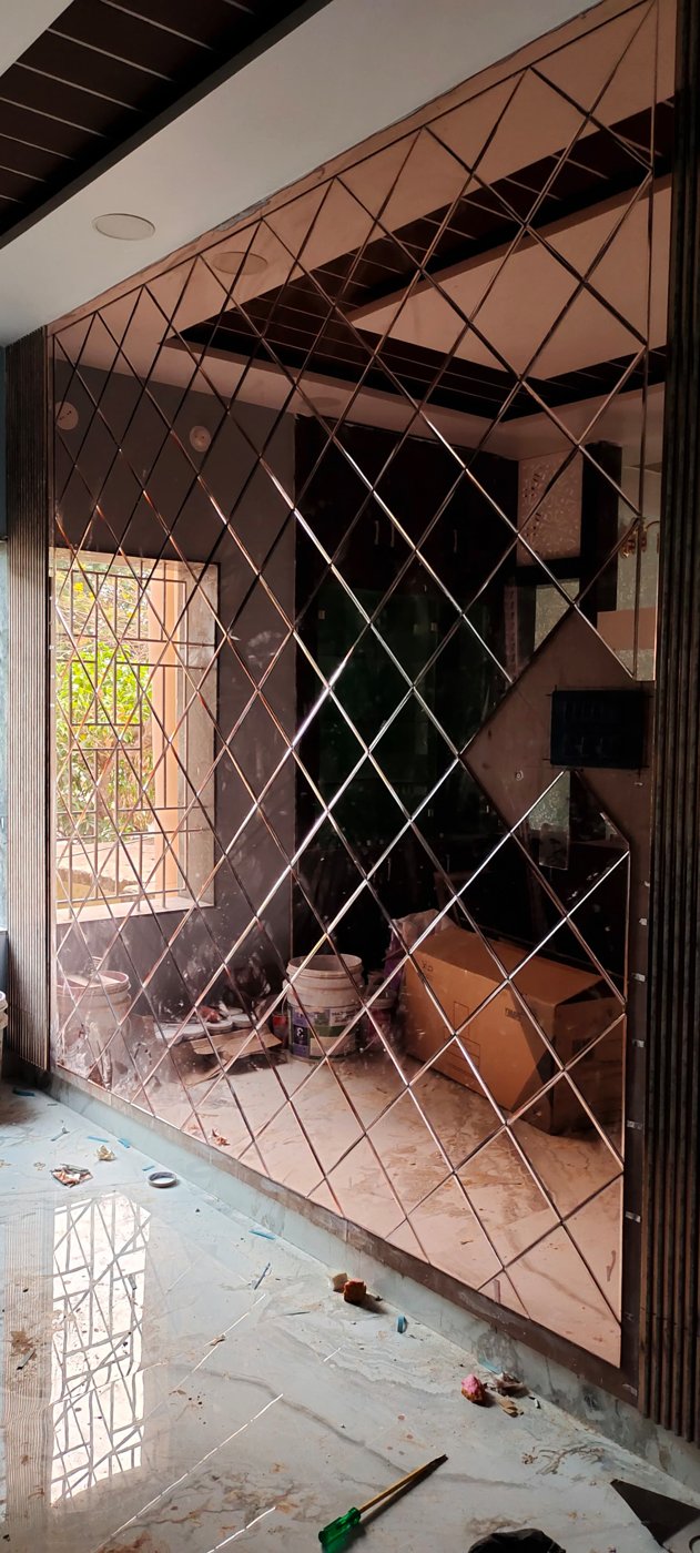Bronze bevelled diamond mirror wall